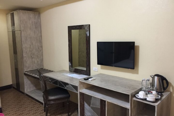 Room 19 of 54