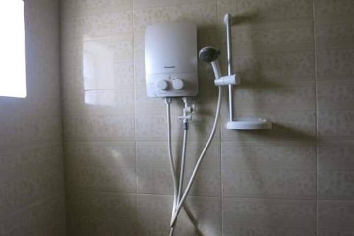 Room 8 of 42