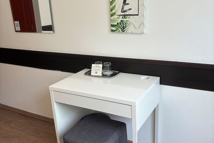 Room 14 of 41