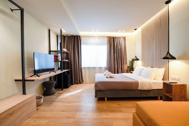 Room 37 of 151
