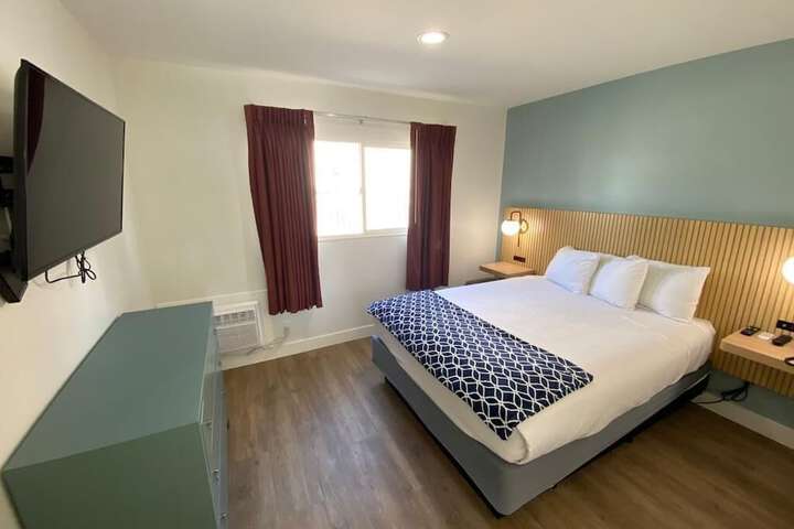 Room 5 of 36