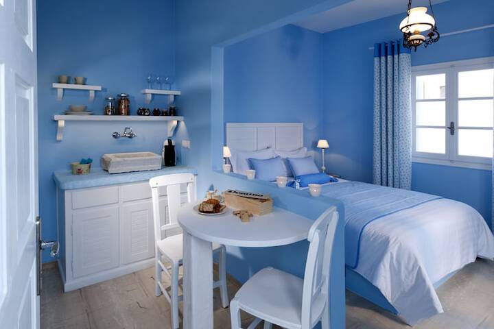 Room 5 of 78