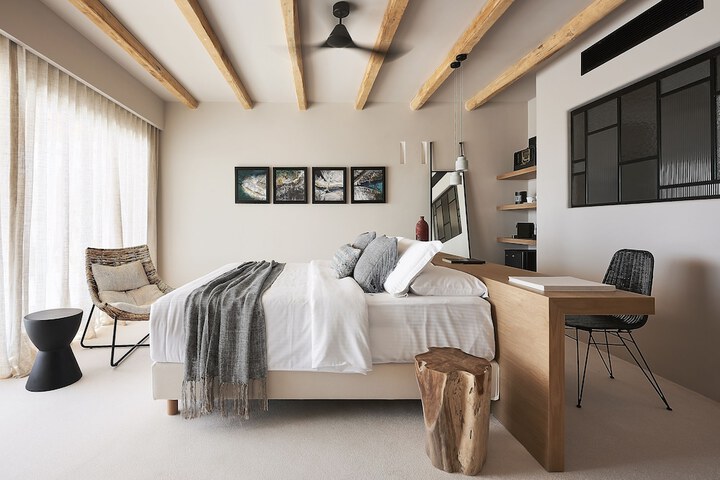 Room 14 of 46
