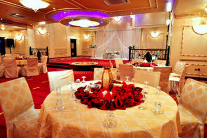 Ballroom/Hall 4 of 54