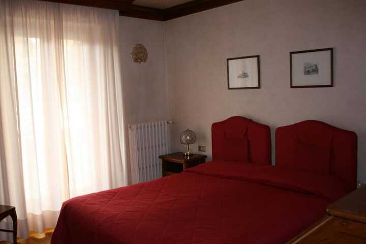 Room 13 of 62