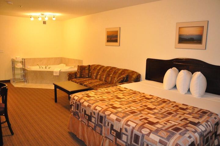 Room 9 of 31
