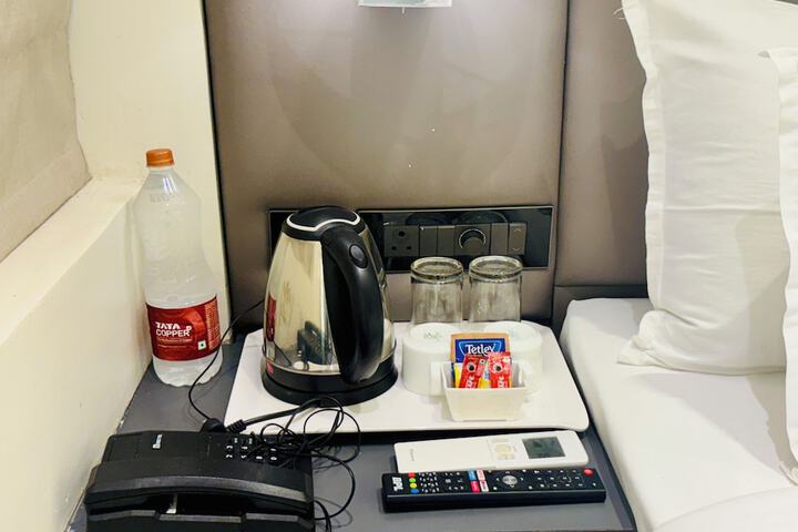 Room 33 of 50