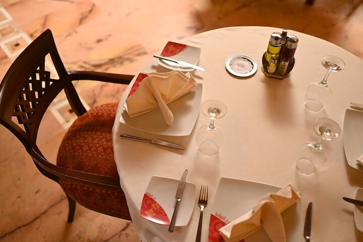 Dining 55 of 92