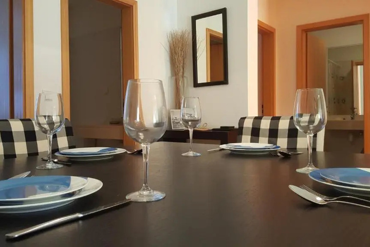 Dining 14 of 22