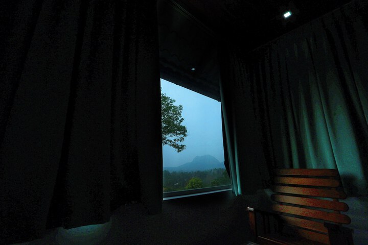 Room 23 of 47