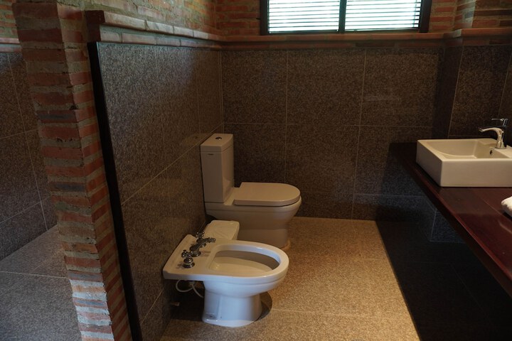 Room 43 of 74