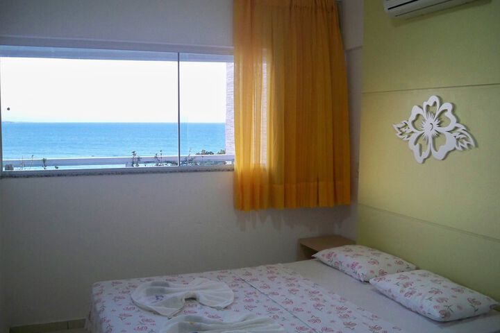 Room 4 of 74