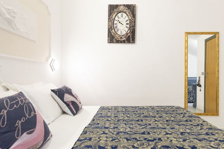 Room 13 of 169