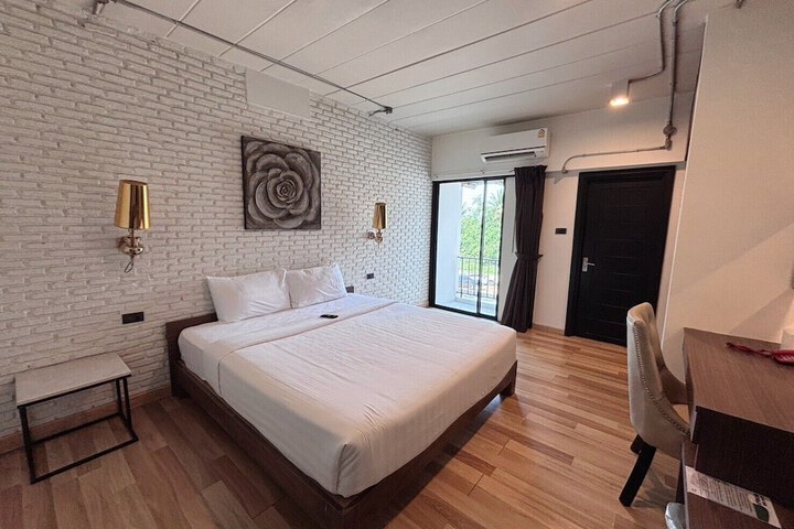 Room 19 of 51