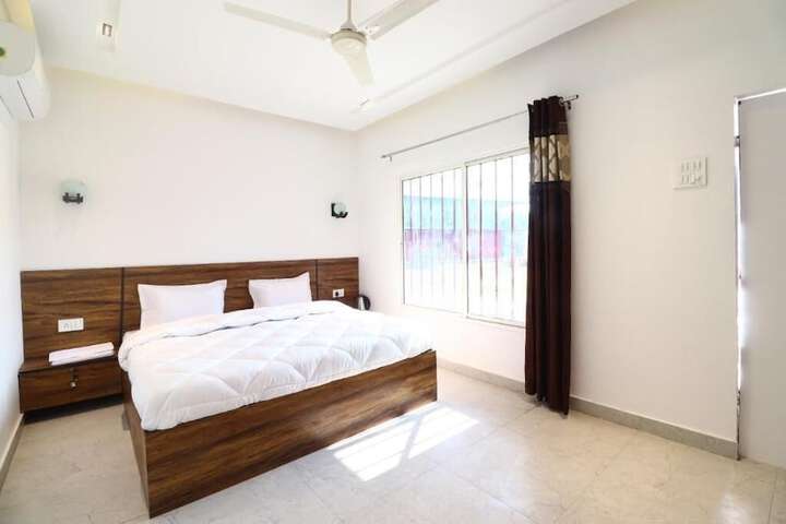 Room 3 of 14