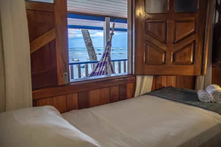 Room 21 of 52