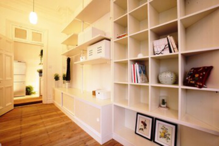 Room 46 of 75