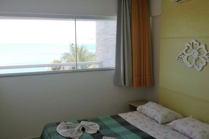 Room 18 of 74