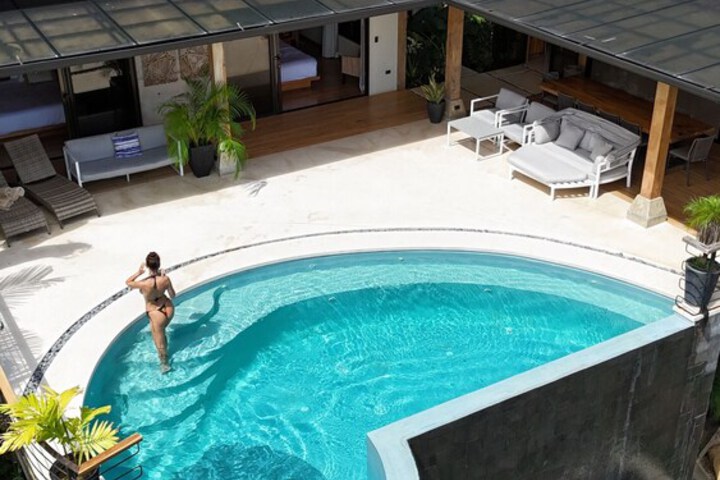 Pool 239 of 294