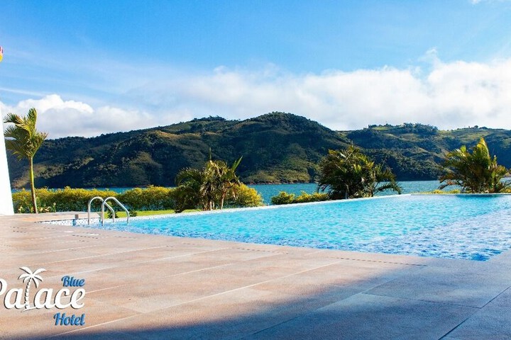 Pool 7 of 16