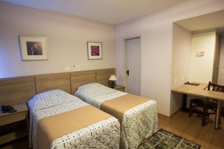 Room 44 of 81