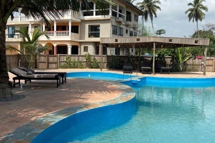 Hotel 1 of 42