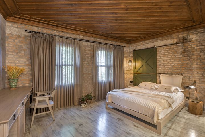 Room 29 of 201