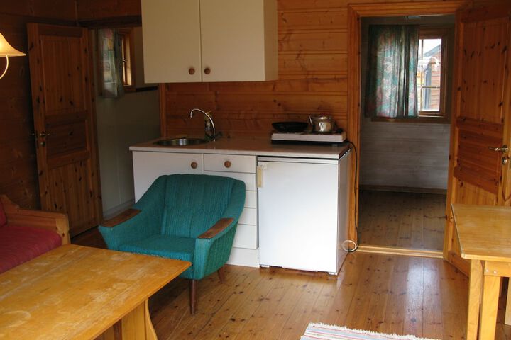 Room 12 of 24
