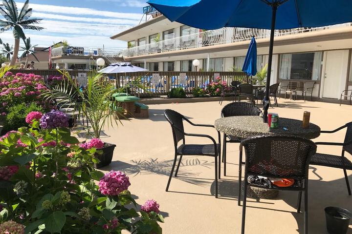 Terrace/Patio 16 of 44