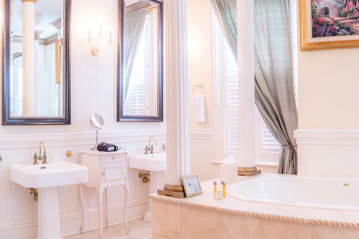 Bath Photo