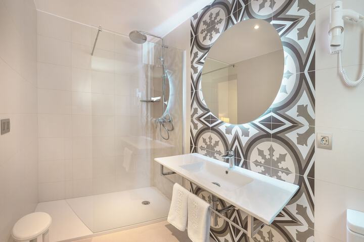 Bathroom Interior Photo