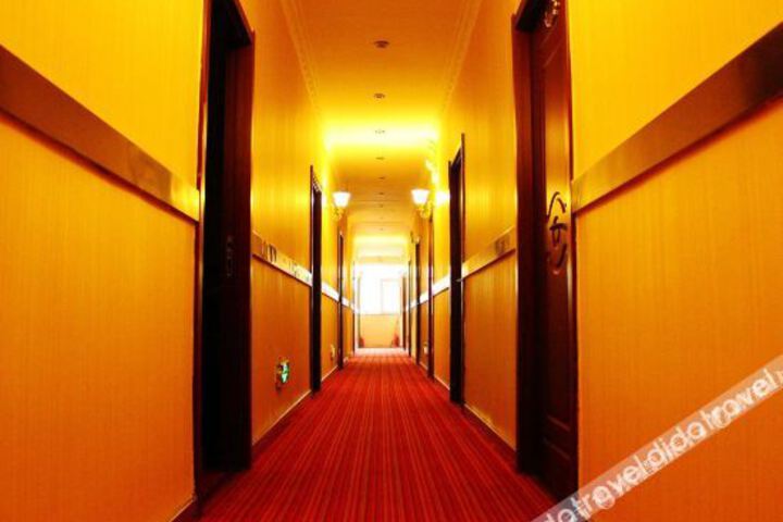 Hotel Interior 13 of 36