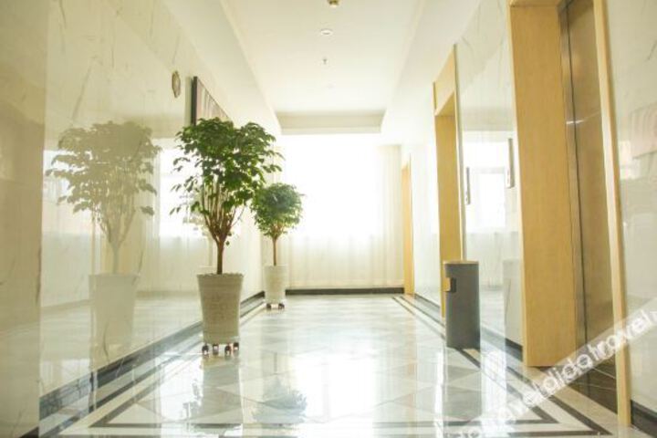 Hotel Interior 14 of 17
