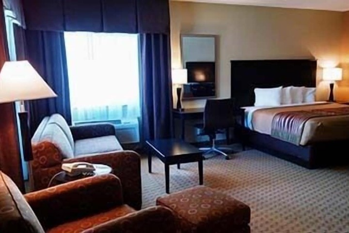 Room 5 of 14
