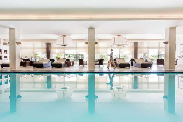Pool 112 of 188