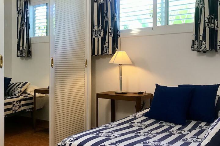 Room 16 of 53