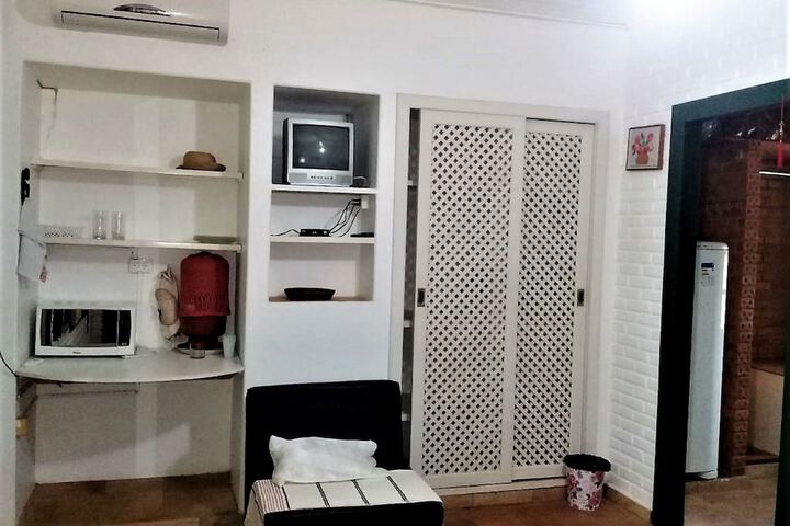 Room 49 of 82