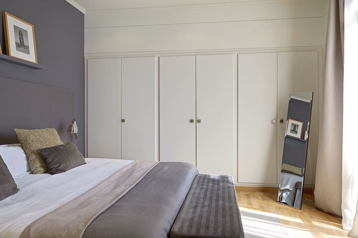 Room 10 of 65