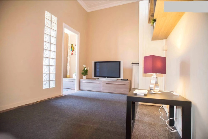 Room 5 of 14