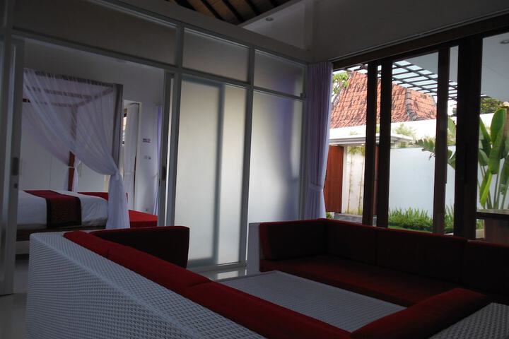 Room 18 of 44