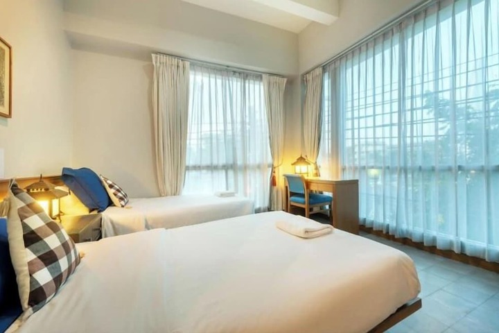 Room 19 of 29