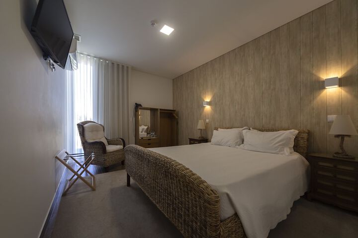 Room 13 of 111