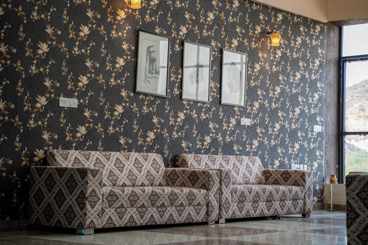 Hotel Interior 16 of 190