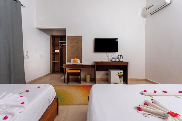 Room 20 of 76