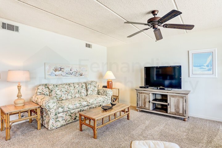 Room 8 of 19