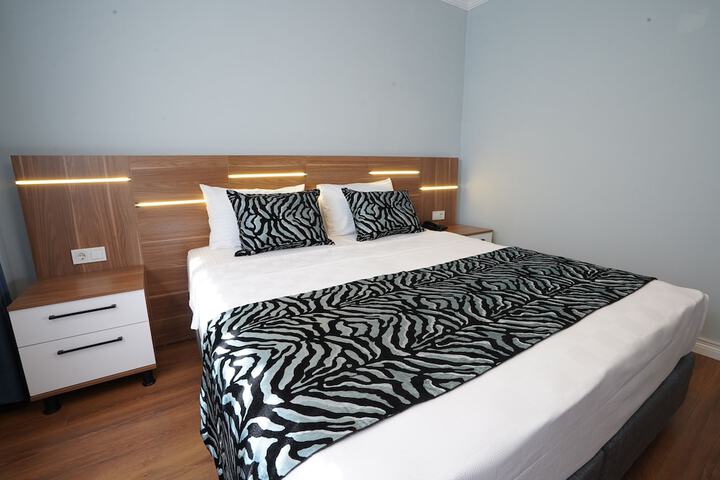 Room 12 of 29