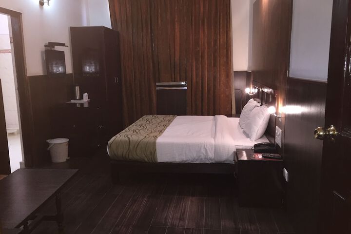 Room 7 of 51