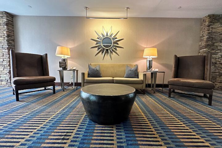 Hotel Interior 7 of 30