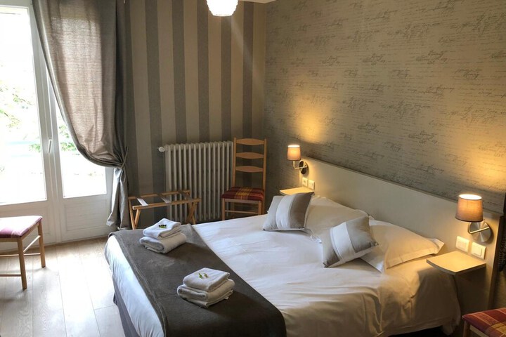 Room 9 of 46