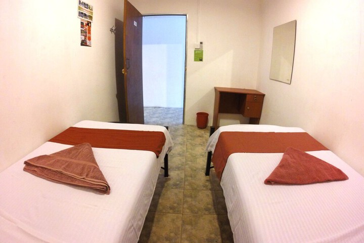 Room 7 of 29
